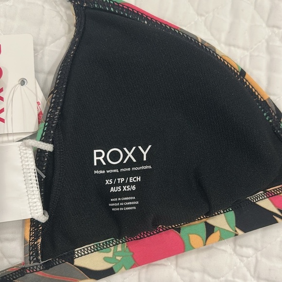 ROXY Pt Beach Classics Bikini - Picture 6 of 16